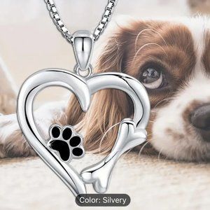 Cute Puppy Paw Bone Decor Heart Shaped Pendant Necklace, Delicate Perfect Holida